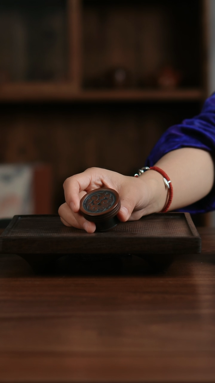 【闪购商品】二生陶作精品小号祥云盖置