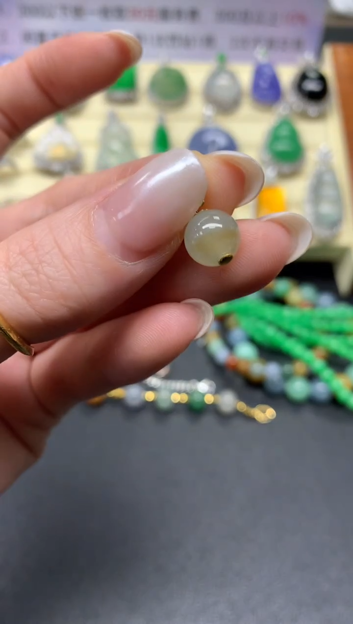 【闪购商品】翡翠吊坠(不含链)18K金镶嵌吊坠|400+40