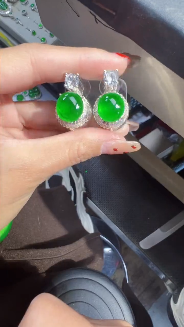 【闪购商品】定制翡翠未镶嵌蛋面1