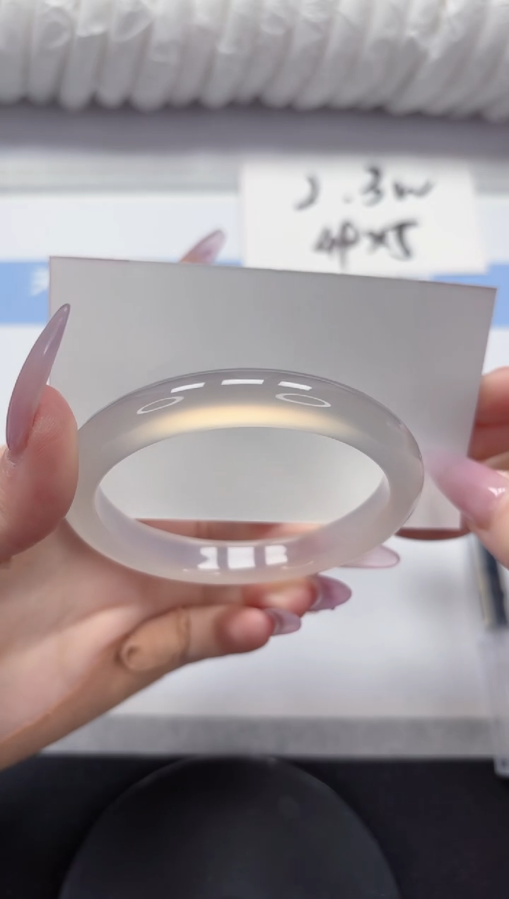 石英质玉手镯未镶嵌A277-58.6