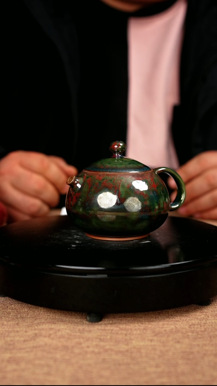 【闪购商品】879#国工一级品原矿钧瓷炉钧釉西施壶