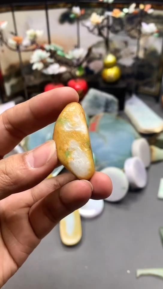 【闪购商品】翡翠耳饰未镶嵌天然翡翠A货