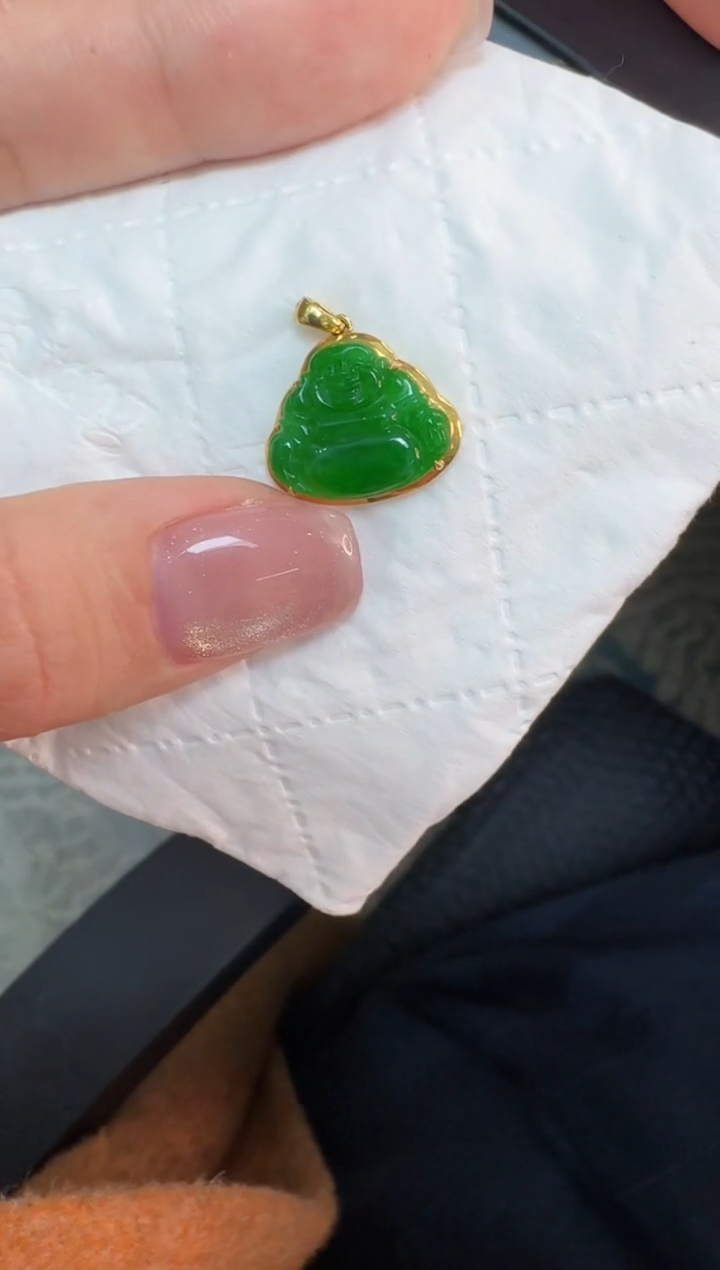 【闪购商品】翡翠颈饰18K金镶嵌缅甸A货翡翠吊坠