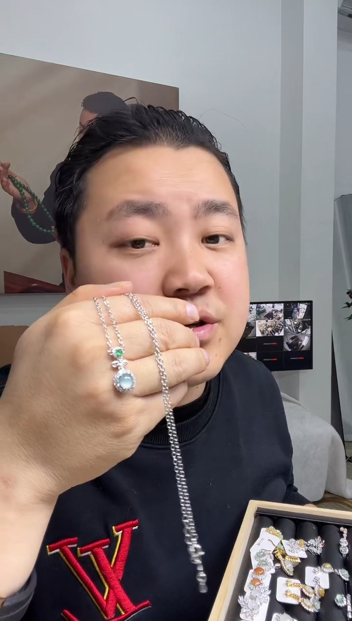 【闪购商品】翡翠戒指未镶嵌吊坠