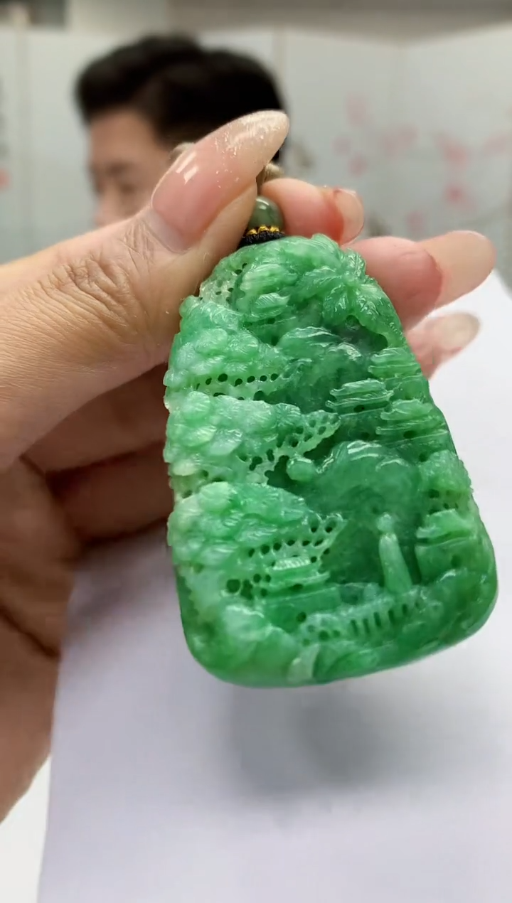 【闪购商品】定制翡翠未镶嵌4917MM-毛货挂件132