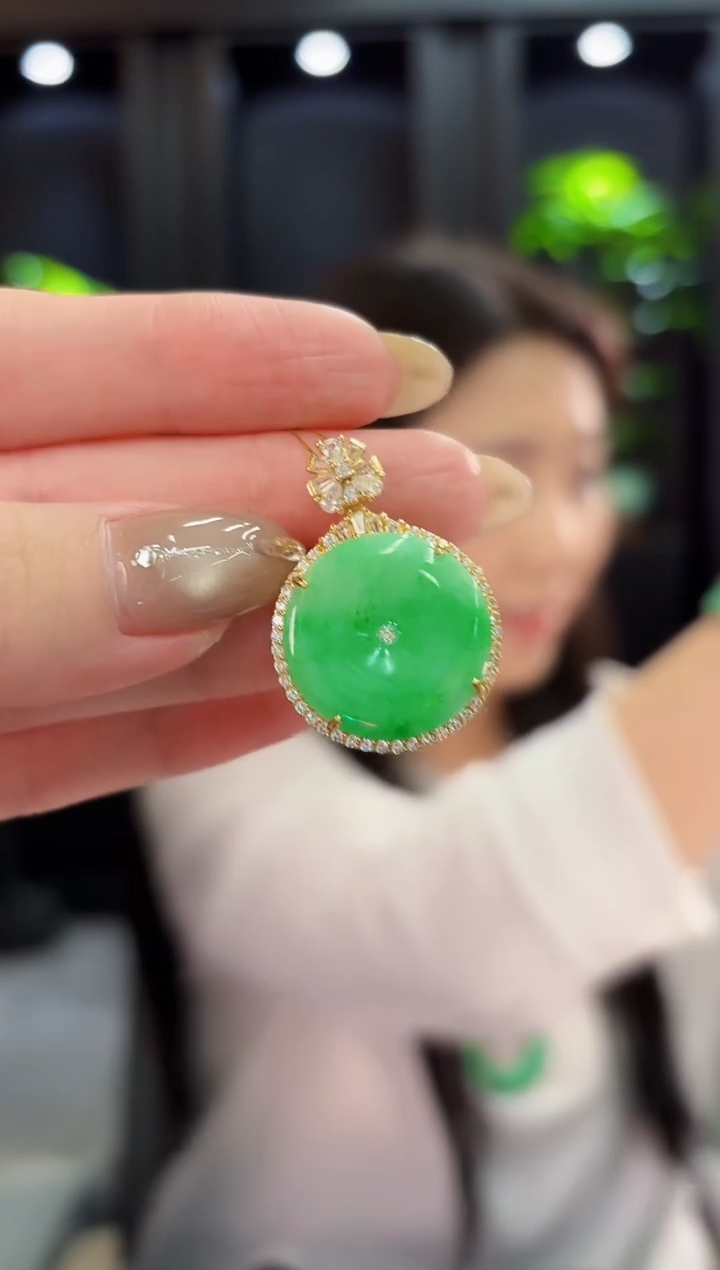 翡翠未镶嵌颈饰缅料A货/多样性发货/一件