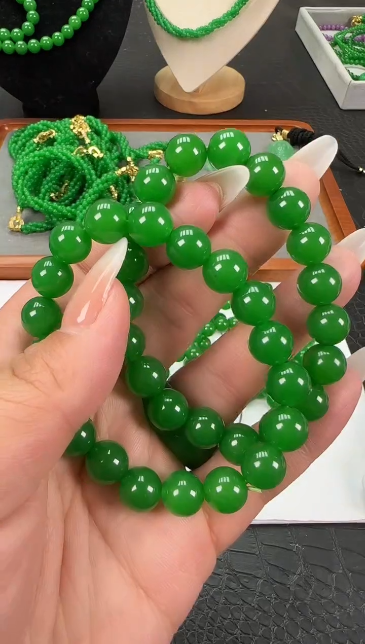 未镶嵌翡翠耳饰阳绿妈妈链手串卡10