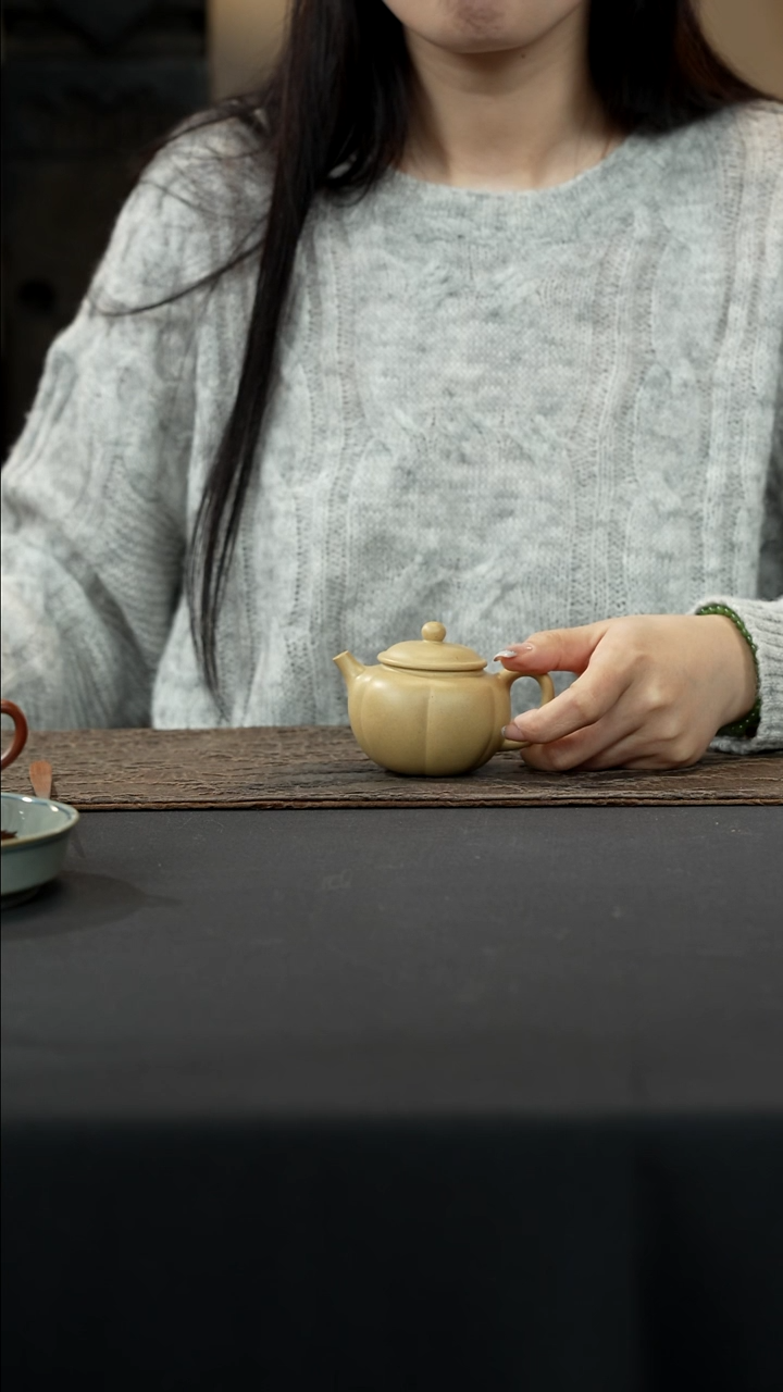 【闪购商品】紫砂茶壶本绿甜瓜壶120cc