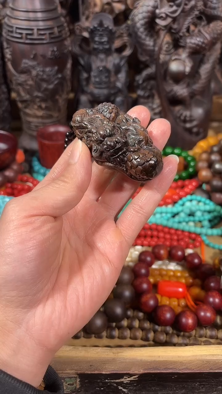 【闪购商品】织绣如图所示闪购链接