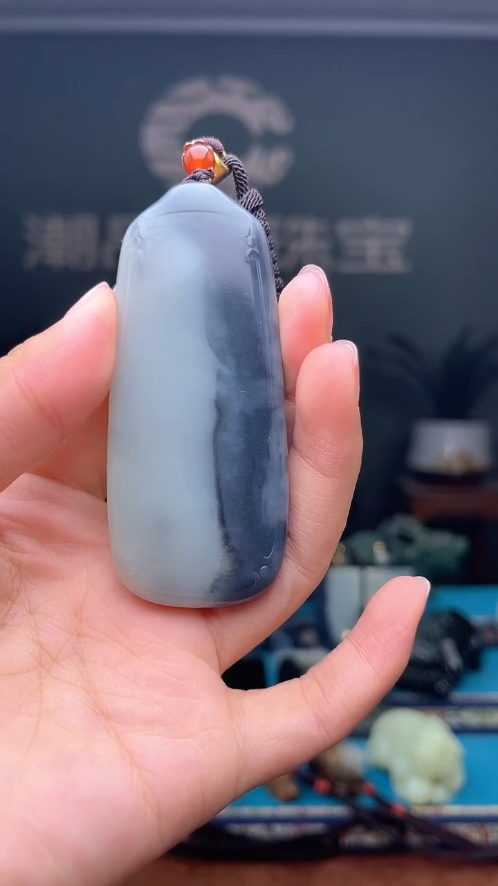 未镶嵌和田玉挂件1