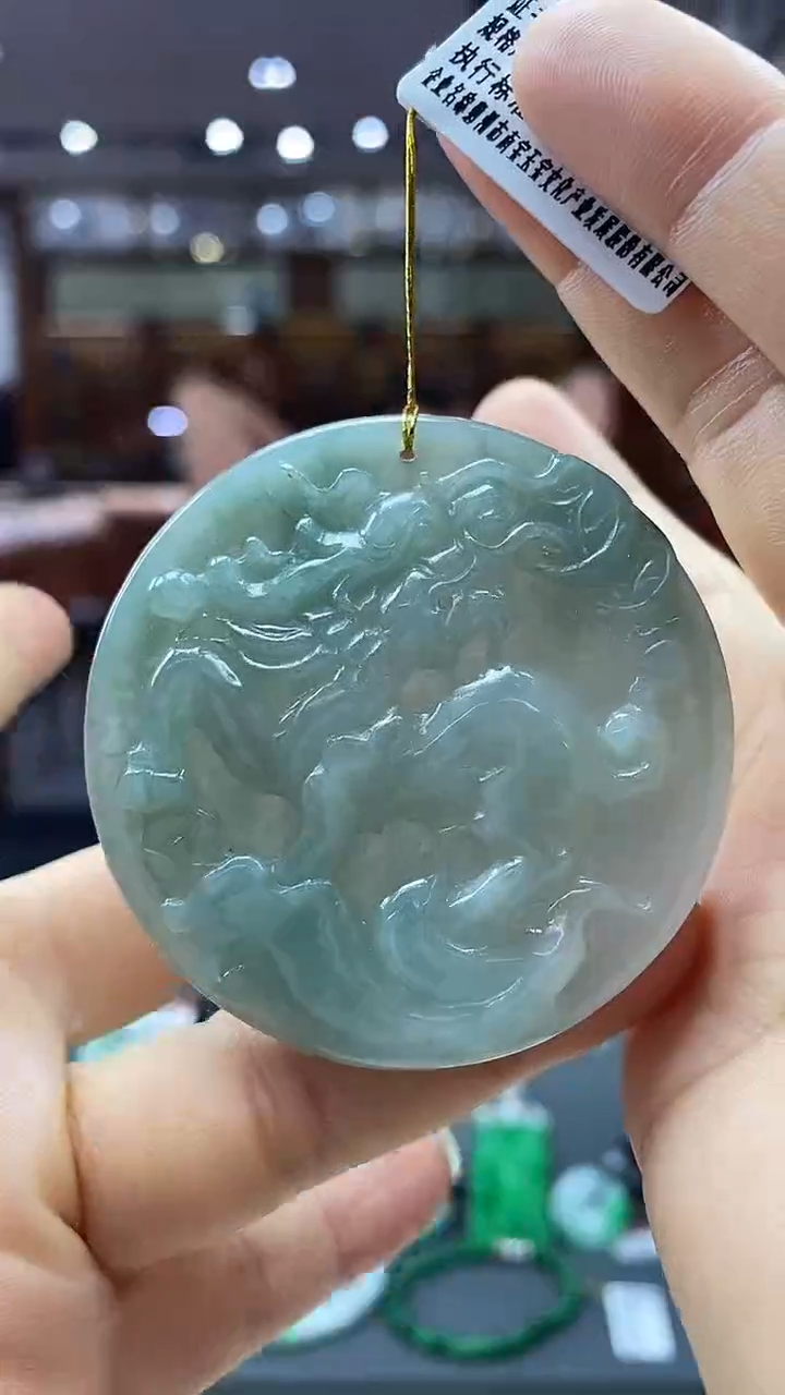 颈饰未镶嵌翡翠麒麟