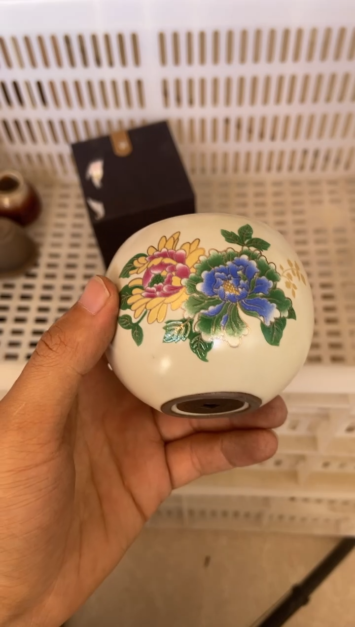 摆件摄影的产品有使用过的痕迹有点脏介意勿拍