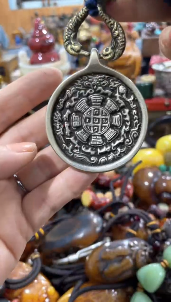 【闪购商品】摆件宫廷影视老旧工艺摆件