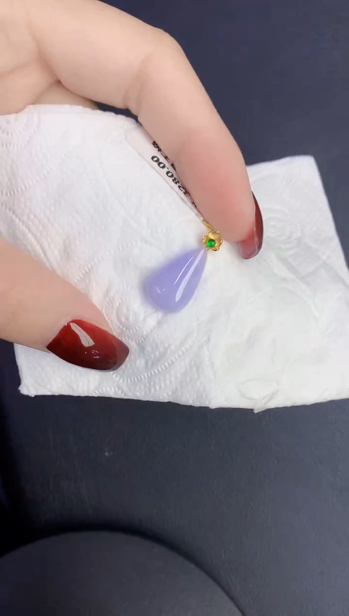 颈饰18K金镶嵌翡翠缅甸天然翡翠A货