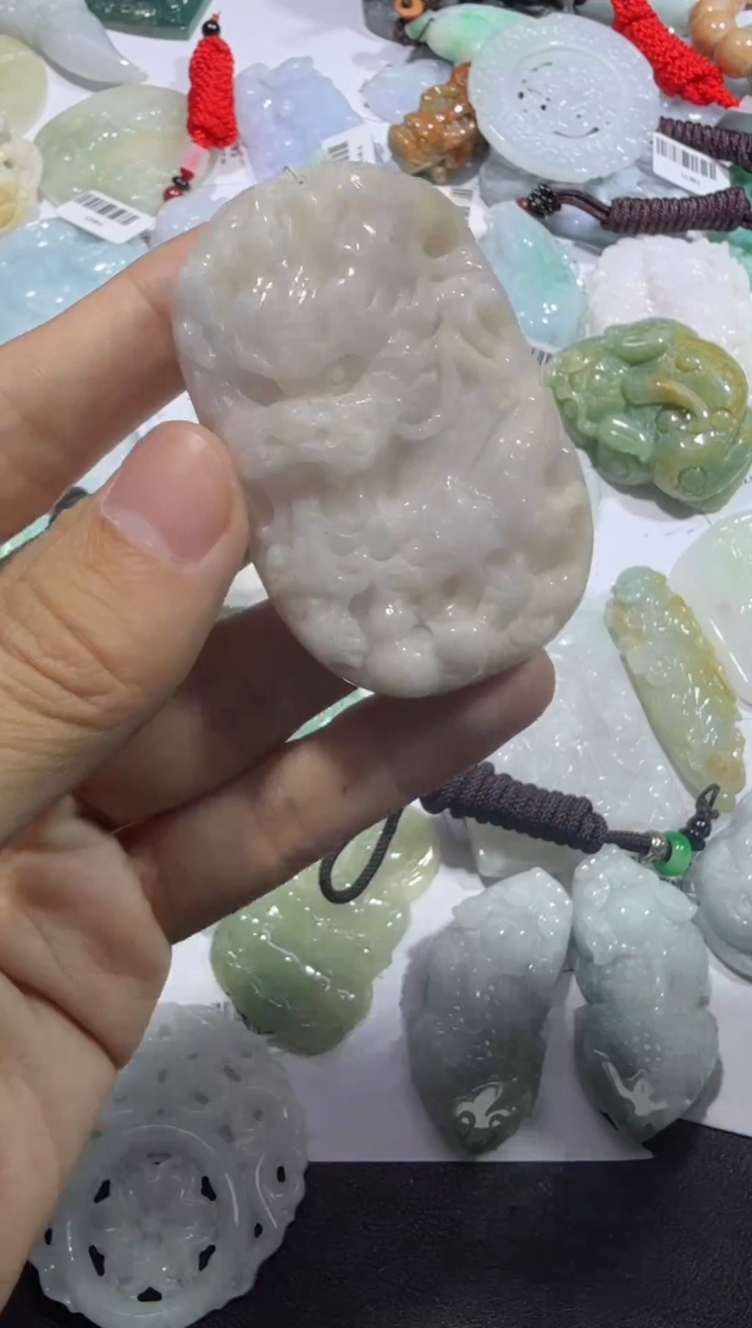 【闪购商品】翡翠颈饰未镶嵌00007723