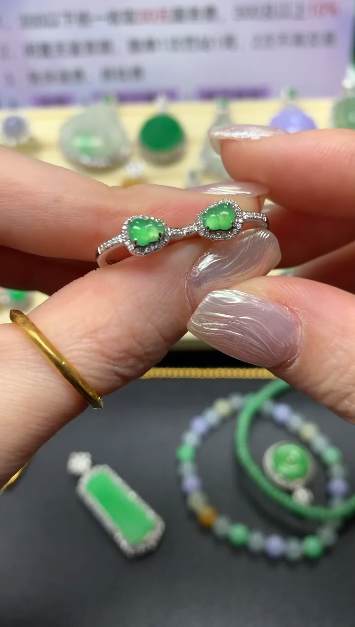 【闪购商品】翡翠耳饰18K金镶嵌耳饰|3300+330