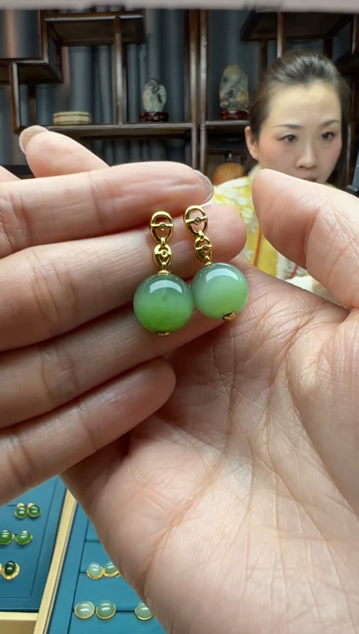 【闪购商品】和田玉颈饰18K金镶嵌耳饰