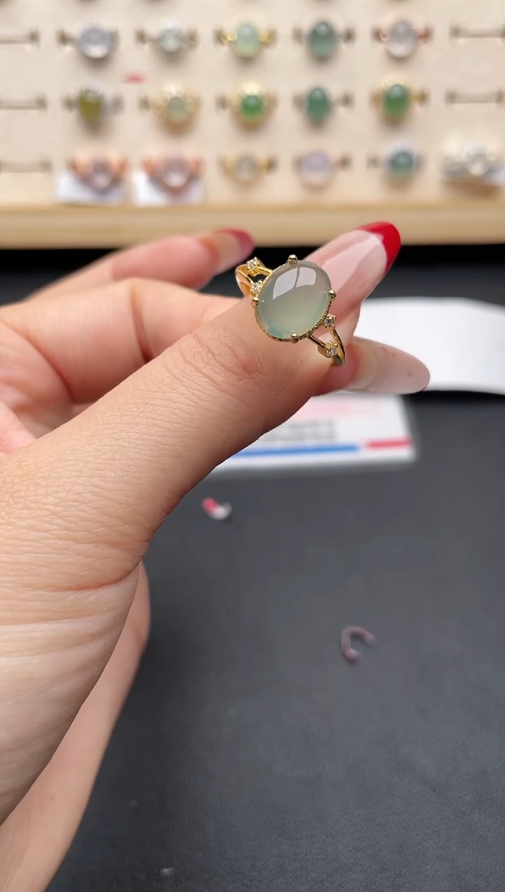 【闪购商品】翡翠戒指银S925镶嵌一物一证一礼盒