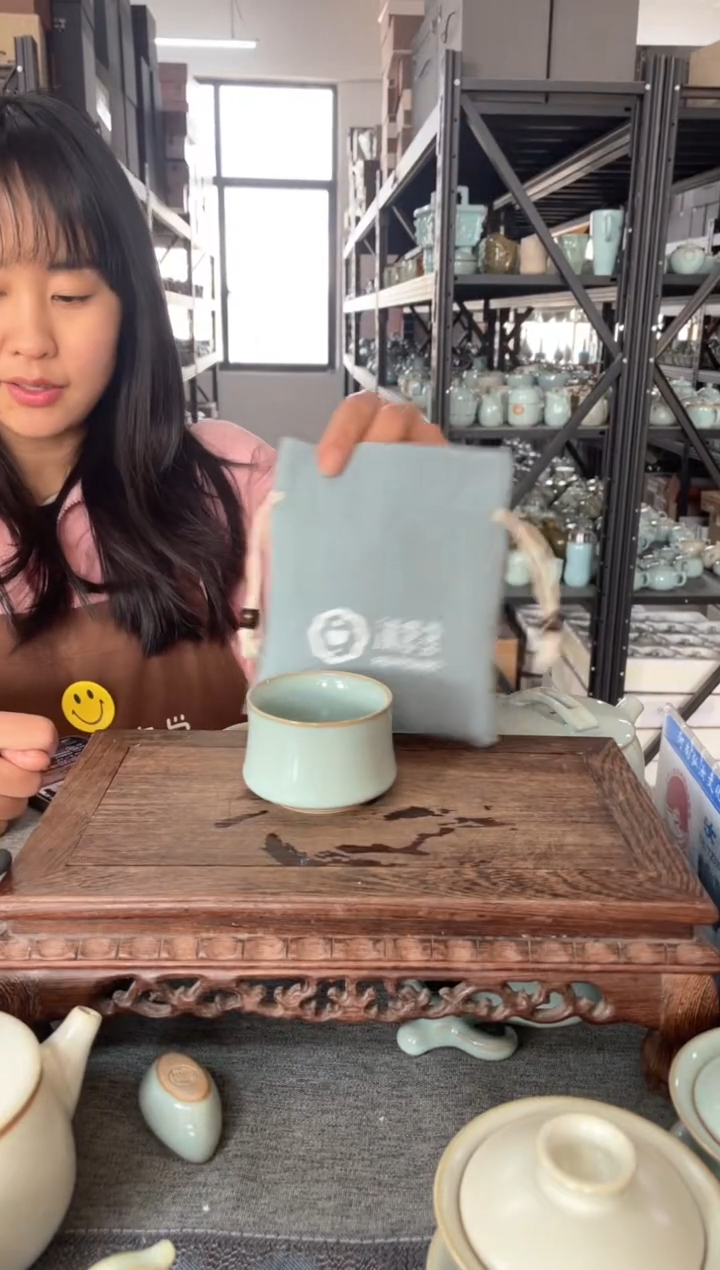 【闪购商品】其他天青马蹄杯。。。