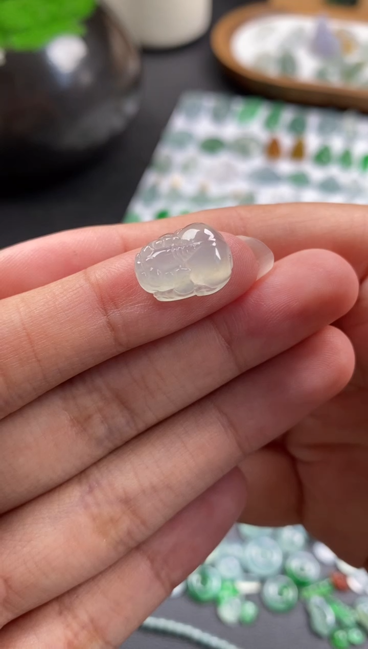 散珠翡翠冰种裸石