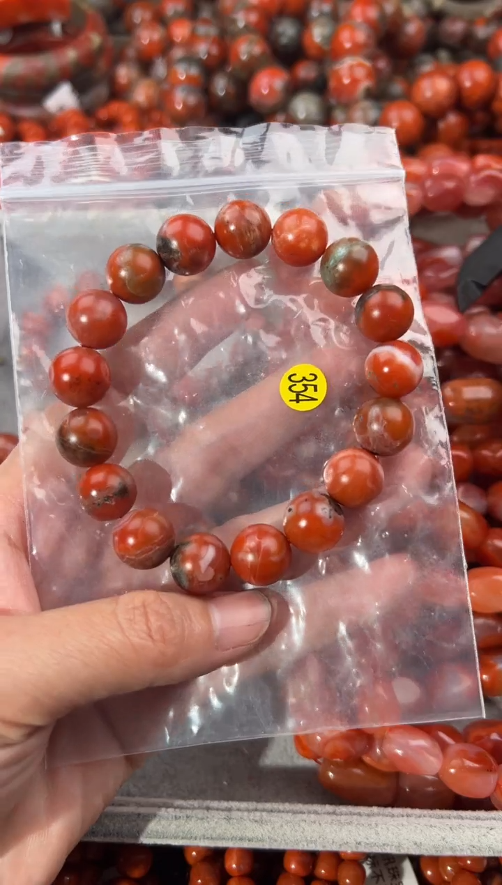 南红玛瑙手串未镶嵌12+