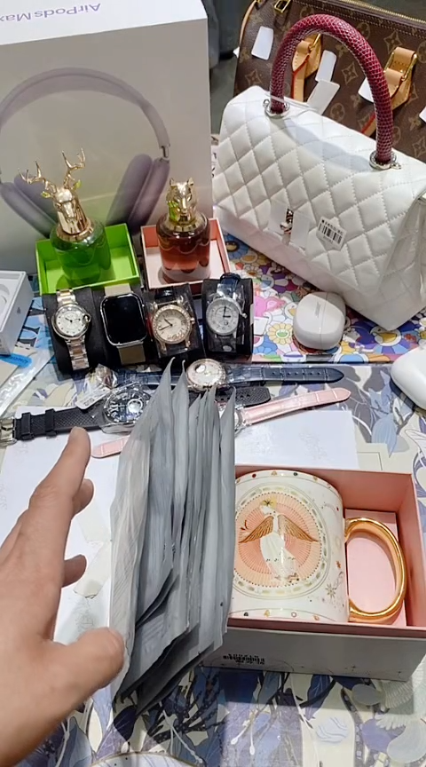 瓷片2生活的本意就是开心@@1