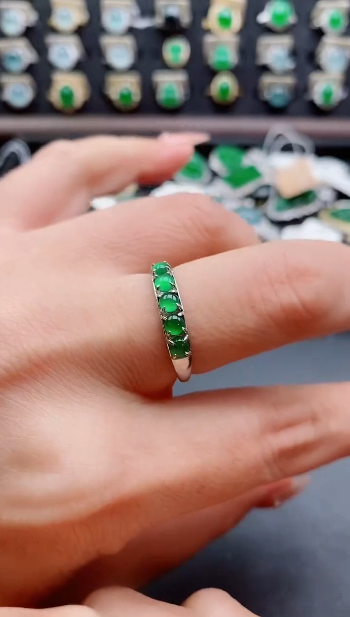 银S925镶嵌戒指翡翠1