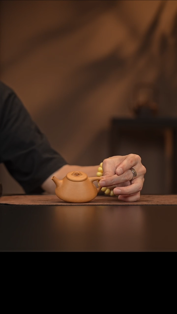 允禾斋  紫砂壶  子冶  黄段