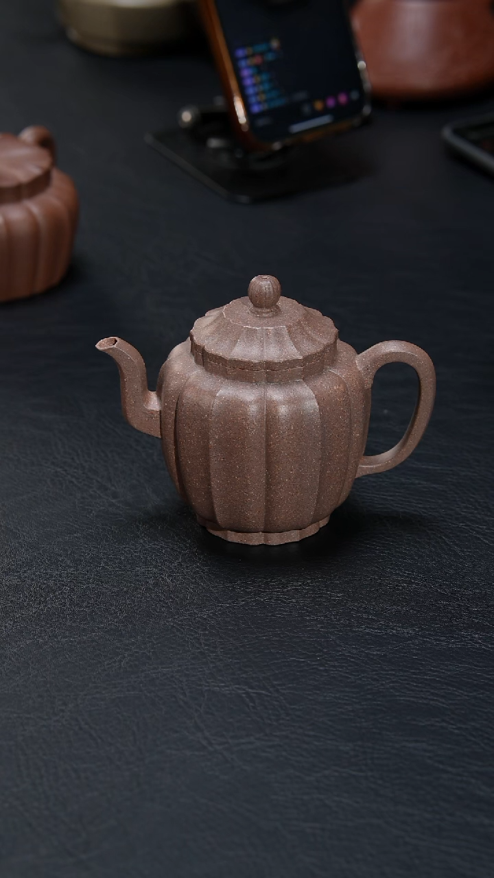 茶壶紫砂大彬菱花