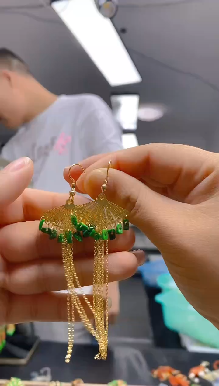 【闪购商品】翡翠耳饰合金110翡翠耳钩