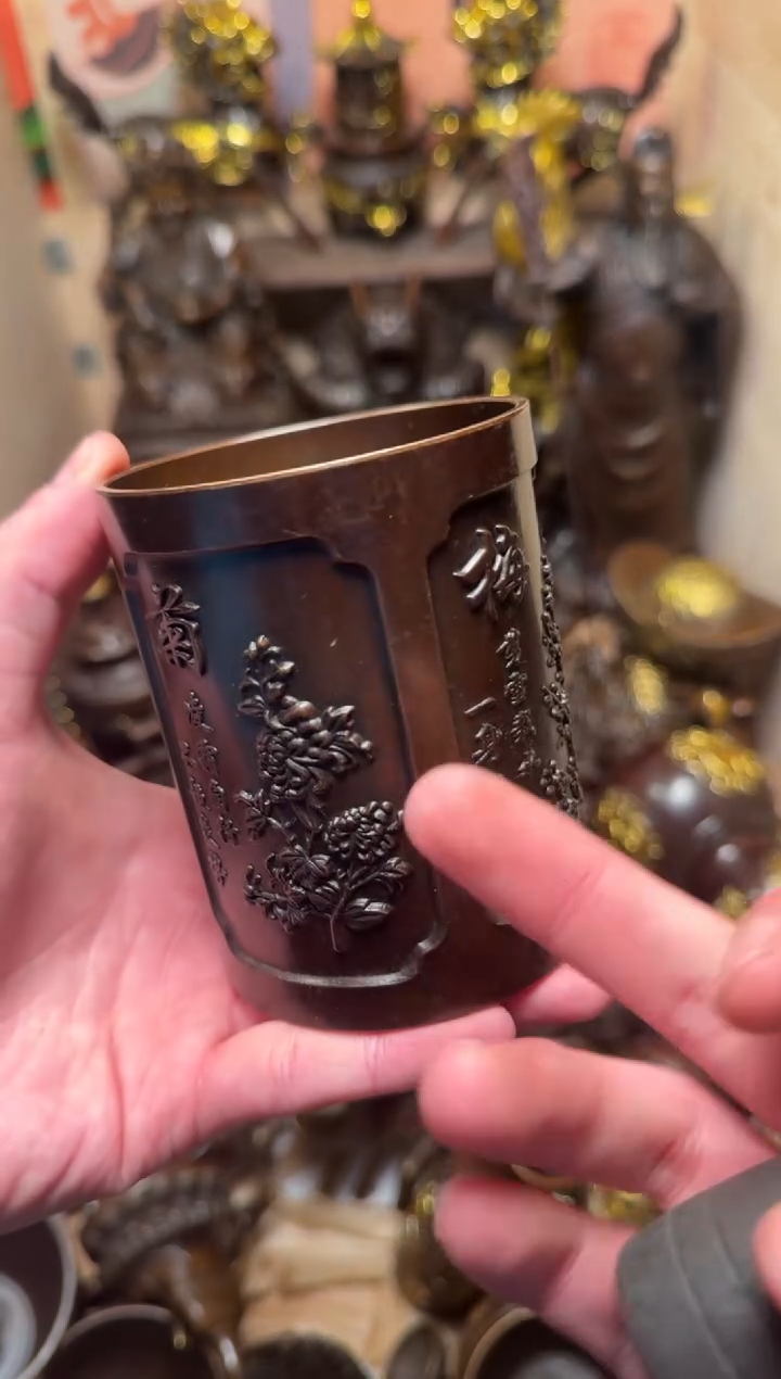 精品专属链接---【梅兰竹菊笔筒】