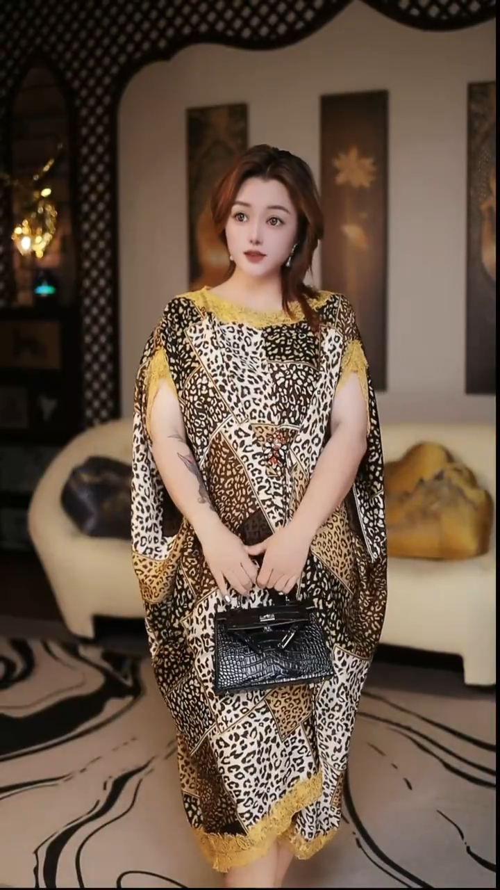 吊带CQ2经典连衣裙豹纹