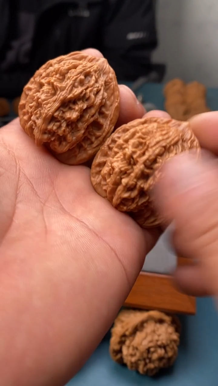 把件文玩核桃虎头b536