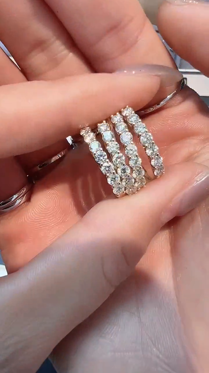 【闪购商品】钻石戒指/指环18K金镶嵌多样性发一