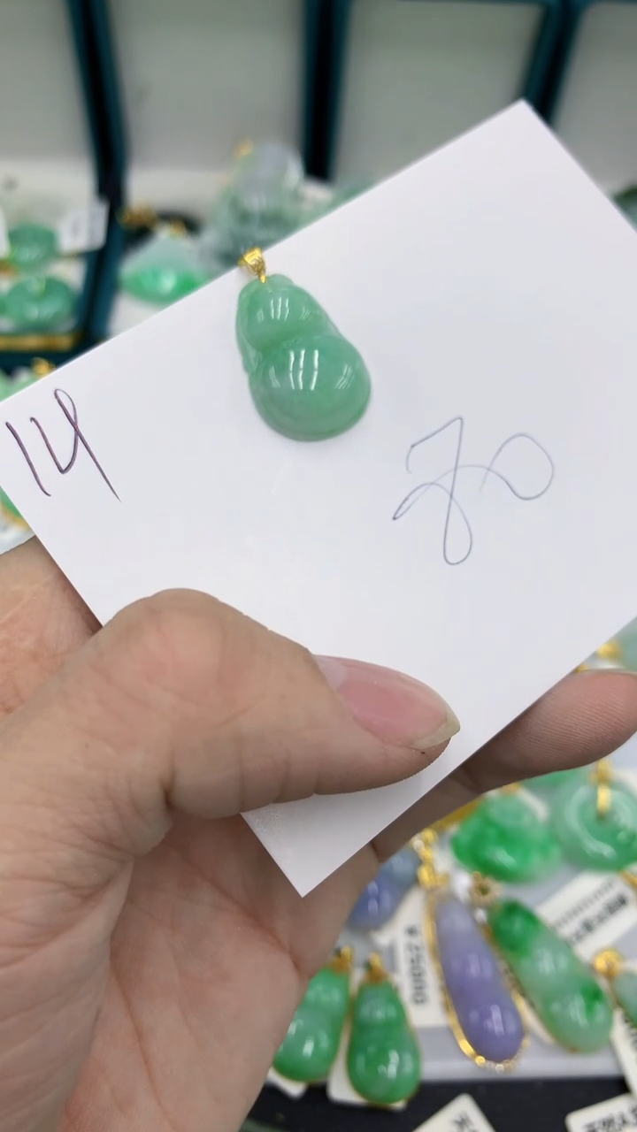 【闪购商品】翡翠颈饰18K金镶嵌翡翠