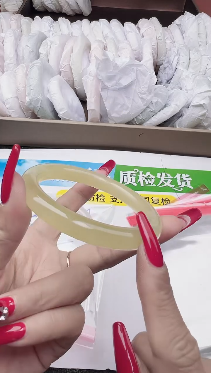 未镶嵌手镯石英质玉圈口56 58