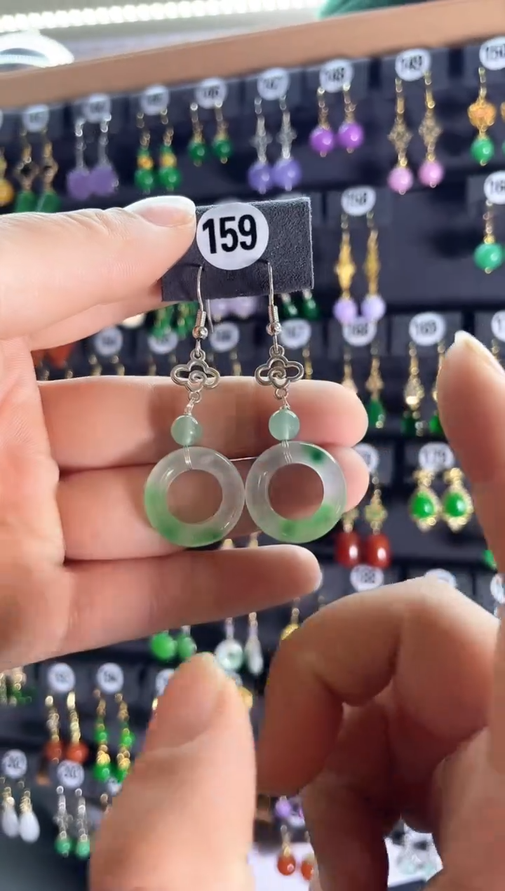 【闪购商品】翡翠耳饰银S925镶嵌159...