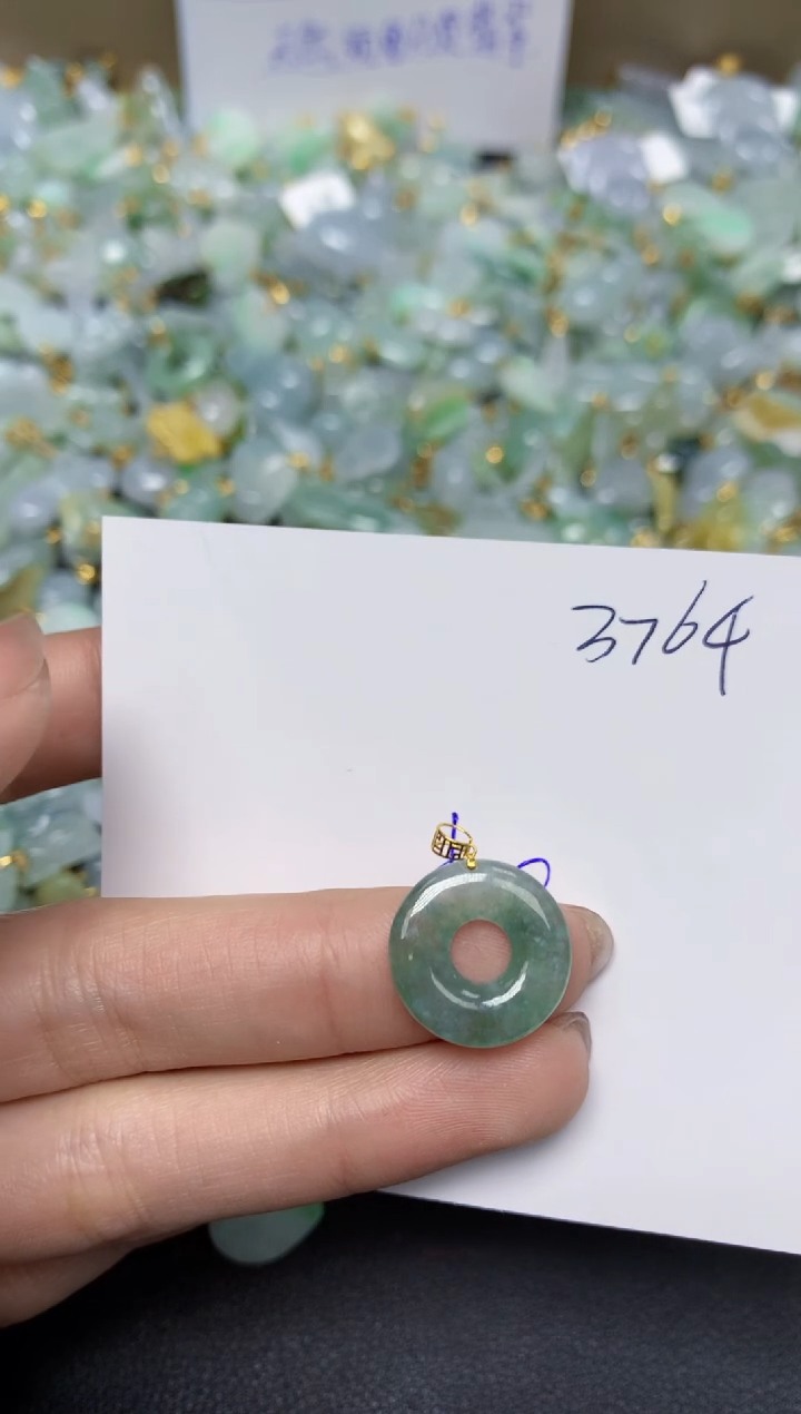 【闪购商品】翡翠颈饰18K金镶嵌 天然翡翠A货