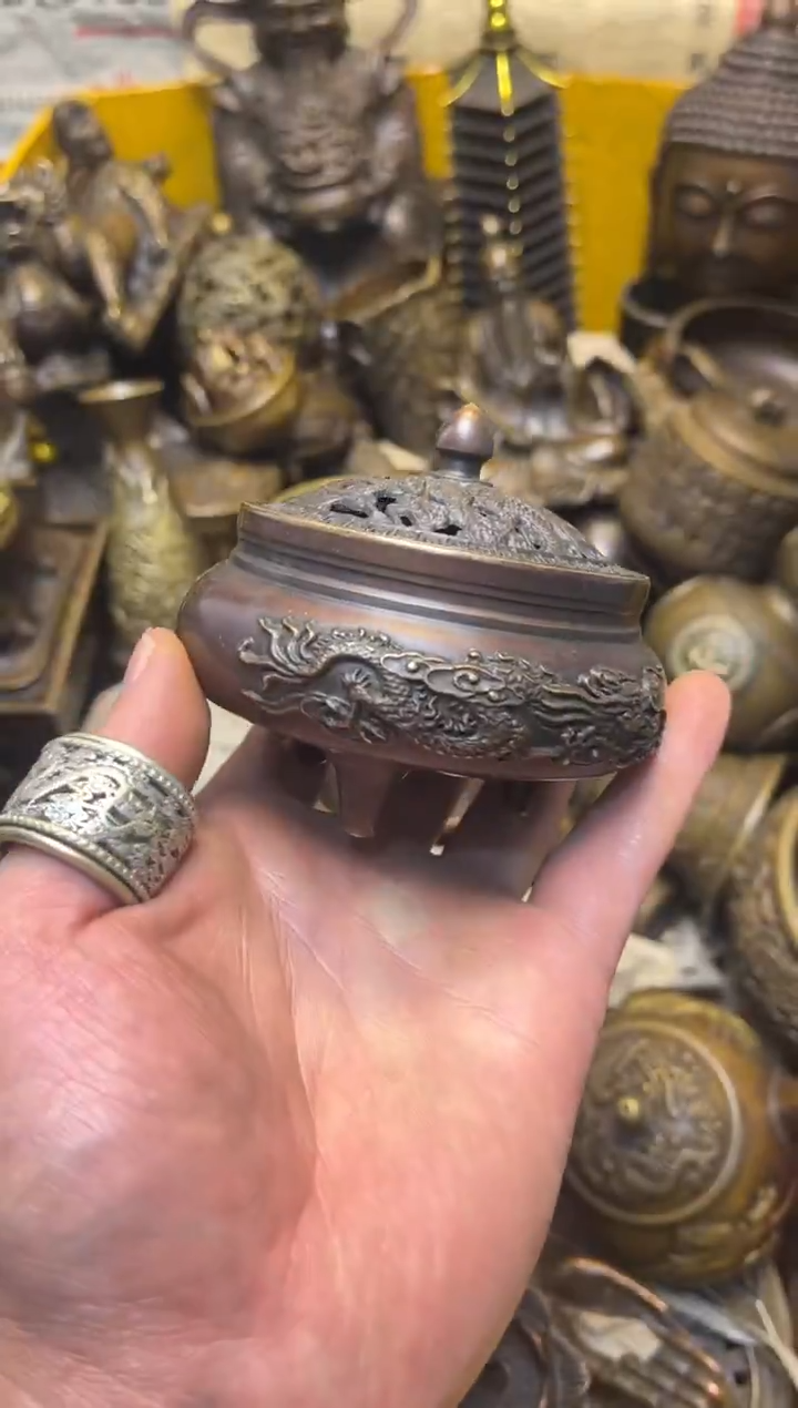 精美铜器，点击下单