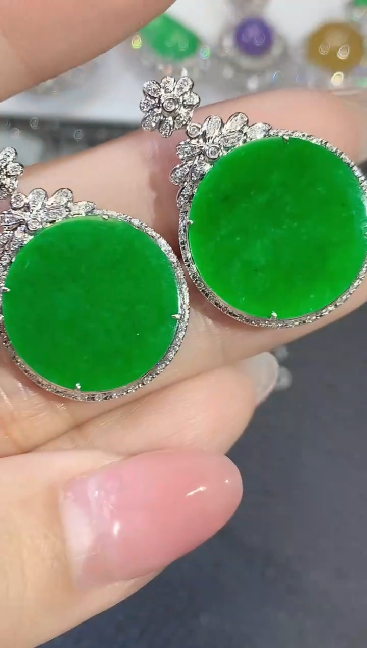 【闪购商品】翡翠吊坠(不含链)18K金镶嵌A36 多样性发货一件