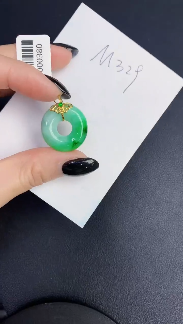 【闪购商品】翡翠颈饰18K金镶嵌000000000000