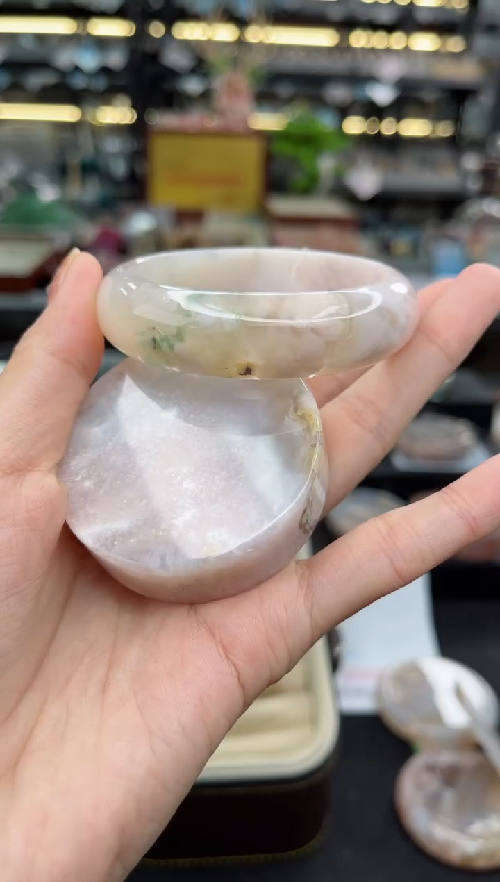 【闪购商品】石英质玉手镯未镶嵌54圈口（赠品镯心）3567128