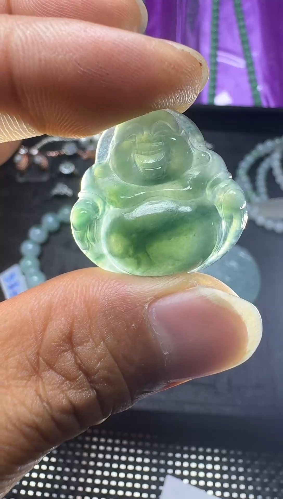 未镶嵌定制翡翠佛公