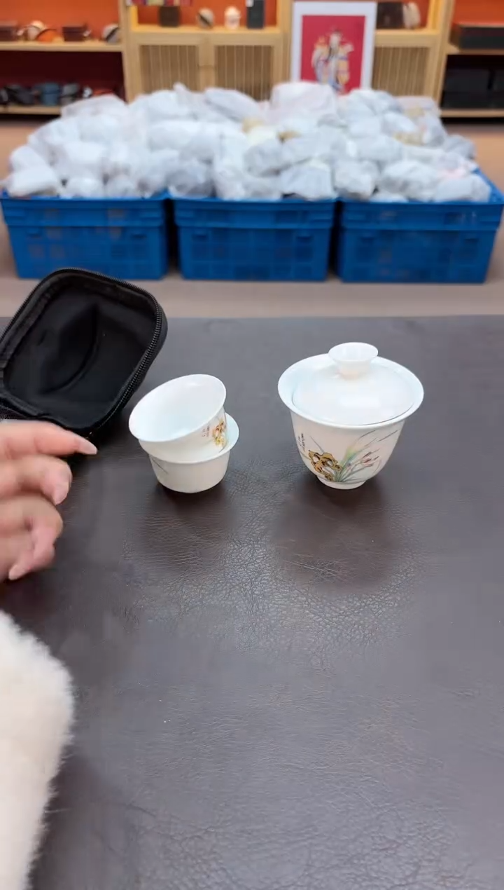 【闪购商品】摆件瓷SC1111111111111
