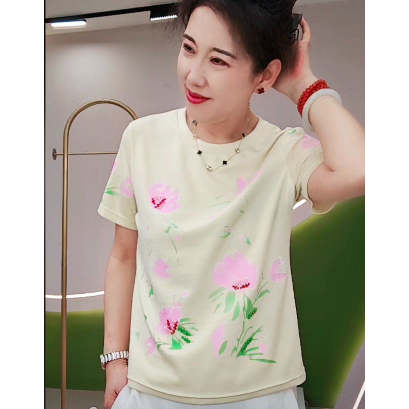 夏季新品女士短袖圆领休闲T恤上衣女装时尚百搭半袖小衫78259