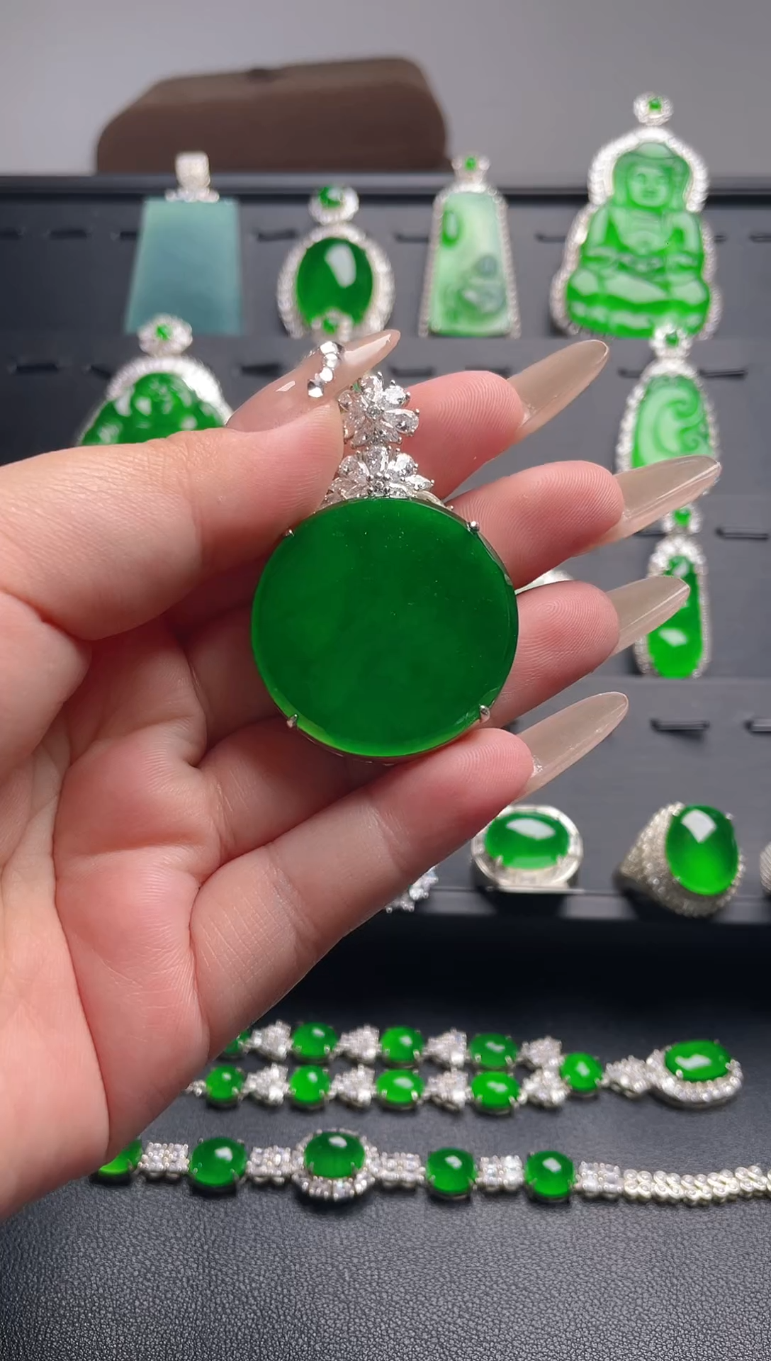 【闪购商品】翡翠颈饰银S925镶嵌天然A货翡翠