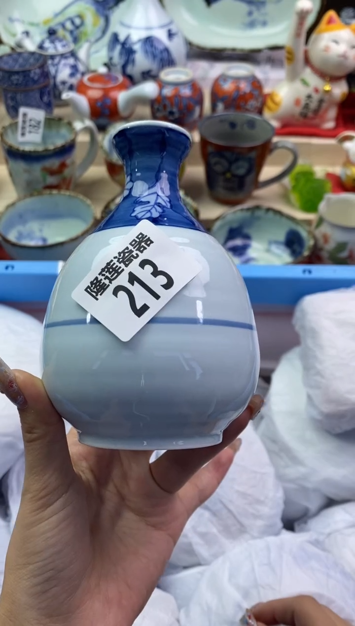 【闪购商品】瓷片隆莲瓷器欢迎大家
