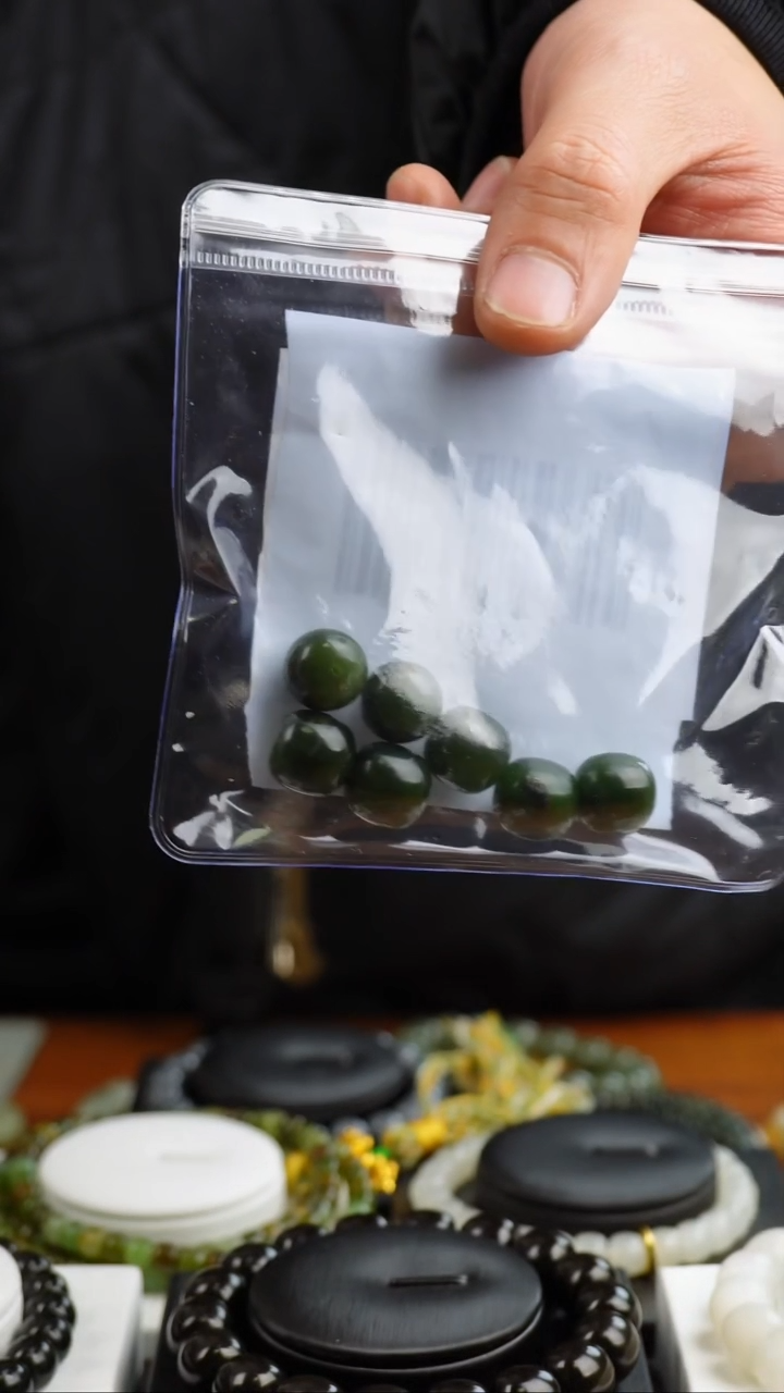 未镶嵌手串和田玉集****师35