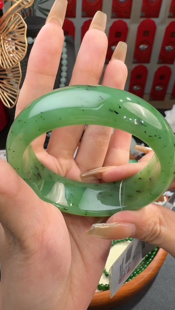 【闪购商品】和田玉手镯未镶嵌手镯