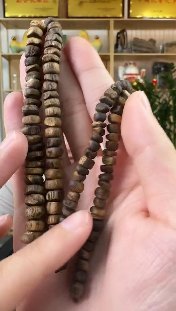 沉香手串随型车挂件多样性发一